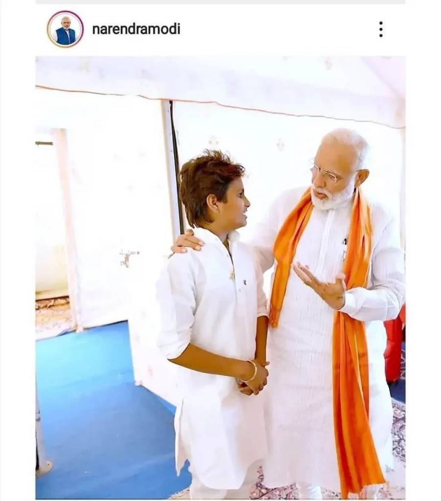 Anil Nagauri With Modi Ji